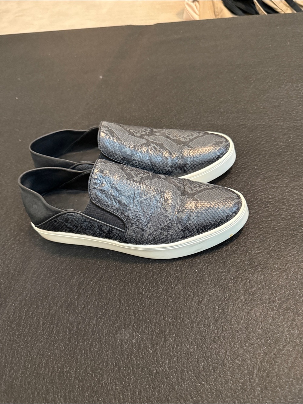 Vince snake Garvey sneaker